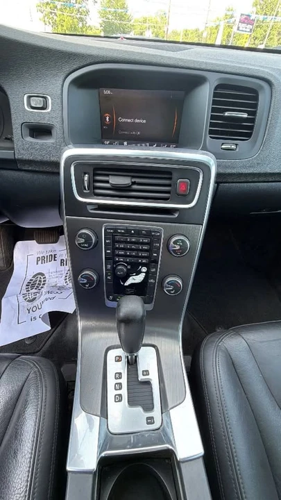 2012 Volvo S60 2nd Gen - Image 15 of 20
