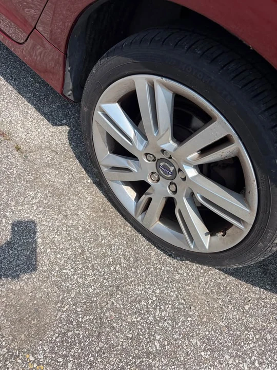 2012 Volvo S60 2nd Gen - Image 6 of 8