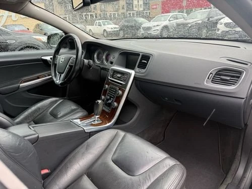 2012 Volvo S60 2nd Gen - Image 14 of 19