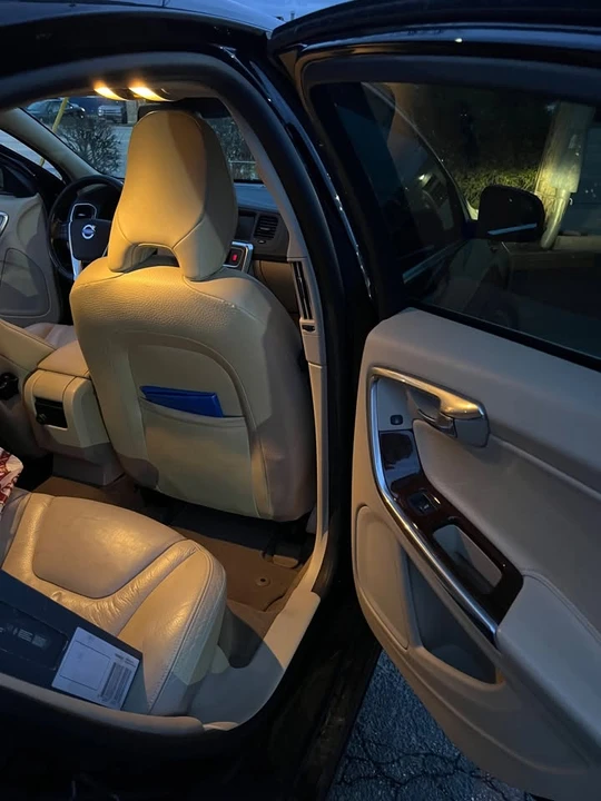 2012 Volvo S60 2nd Gen - Image 8 of 10