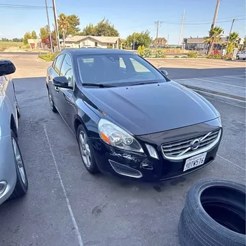 2012 Volvo S60 2.4 Sedan 4D