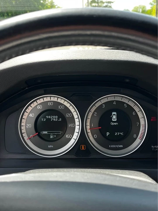 2012 Volvo S60 2nd Gen - Image 6 of 10