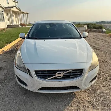 2012 Volvo S60 2.5T Sedan 4D