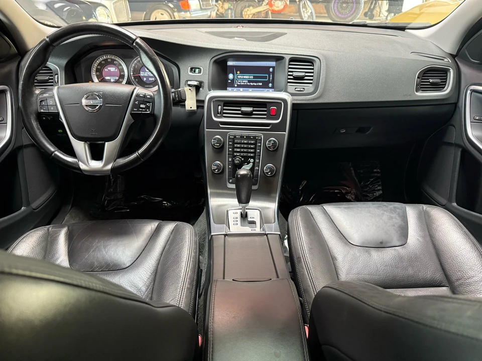2012 Volvo S60 2nd Gen - Image 10 of 31