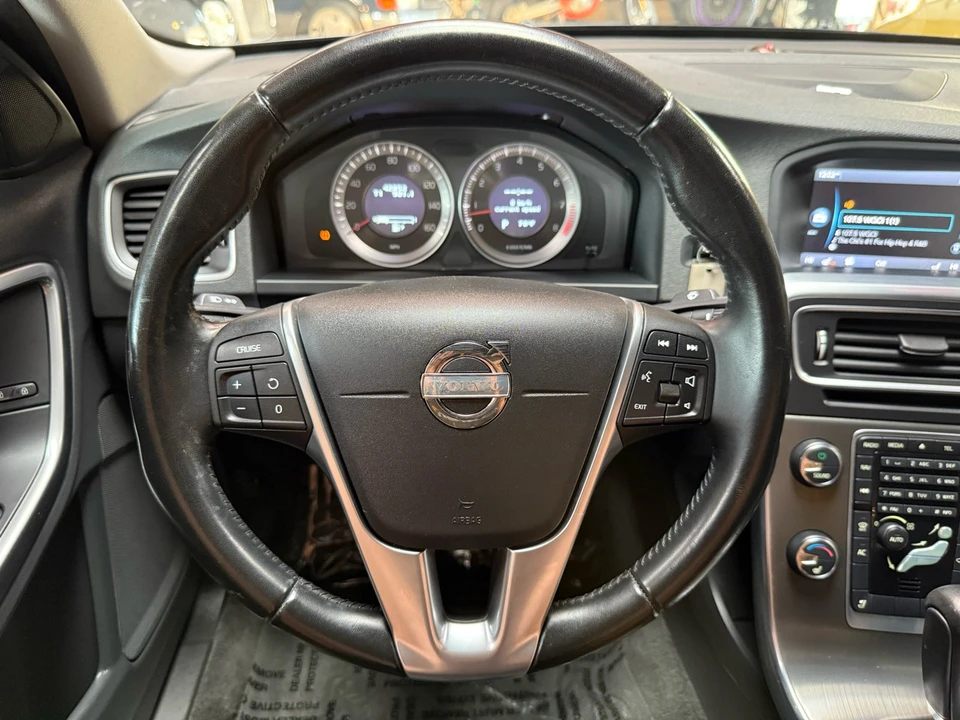 2012 Volvo S60 2nd Gen - Image 12 of 31
