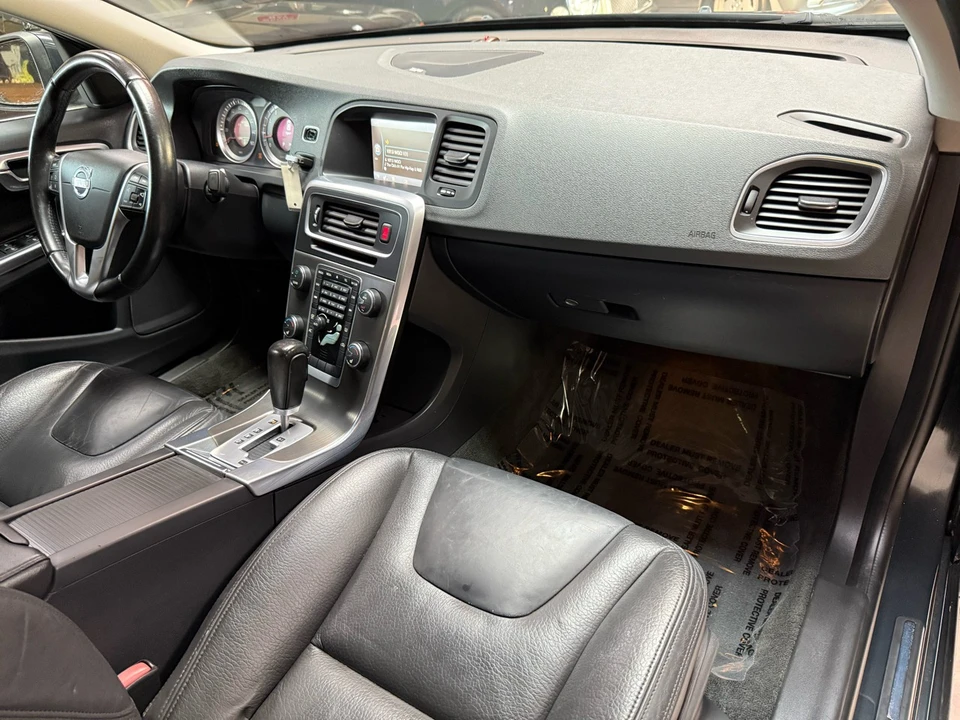 2012 Volvo S60 2nd Gen - Image 11 of 31