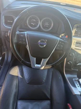 2012 Volvo S60 2nd Gen - Image 9 of 16