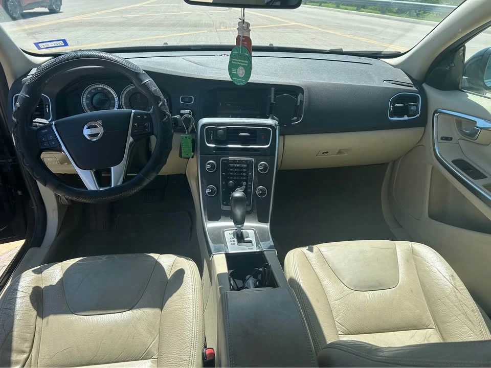 2012 Volvo S60 2nd Gen - Image 10 of 16