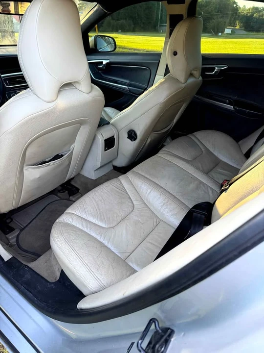 2012 Volvo S60 2nd Gen - Image 4 of 8