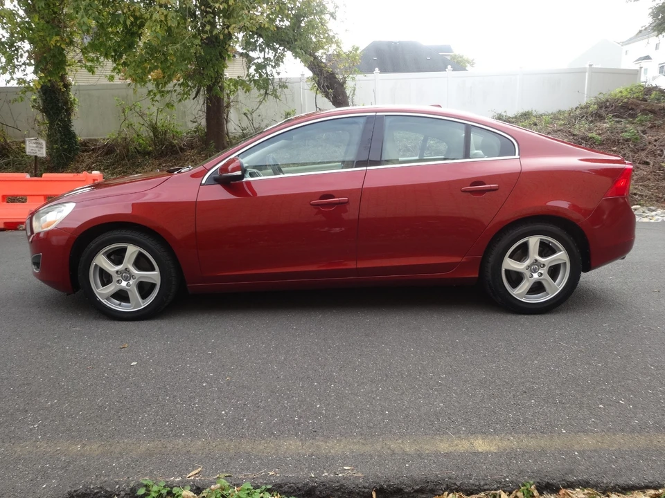 2012 Volvo S60 2nd Gen - Image 9 of 20
