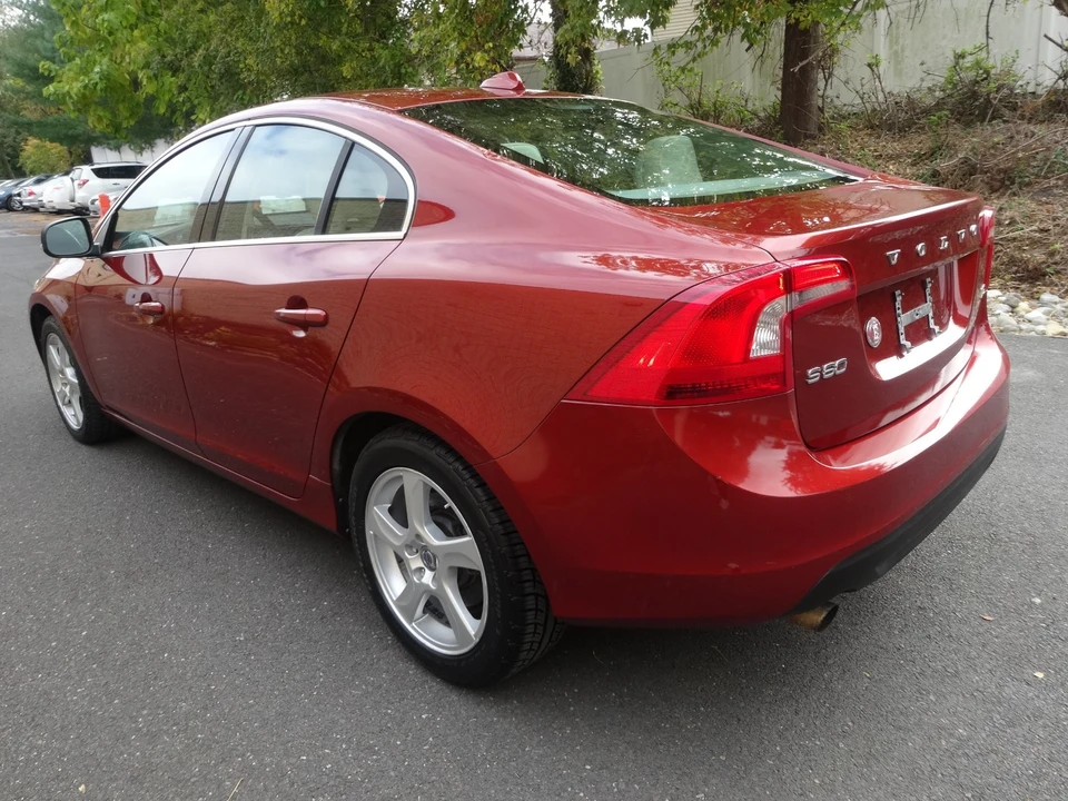 2012 Volvo S60 2nd Gen - Image 8 of 20