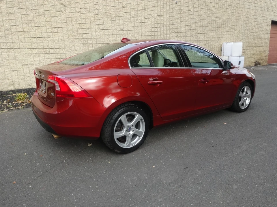 2012 Volvo S60 2nd Gen - Image 5 of 20