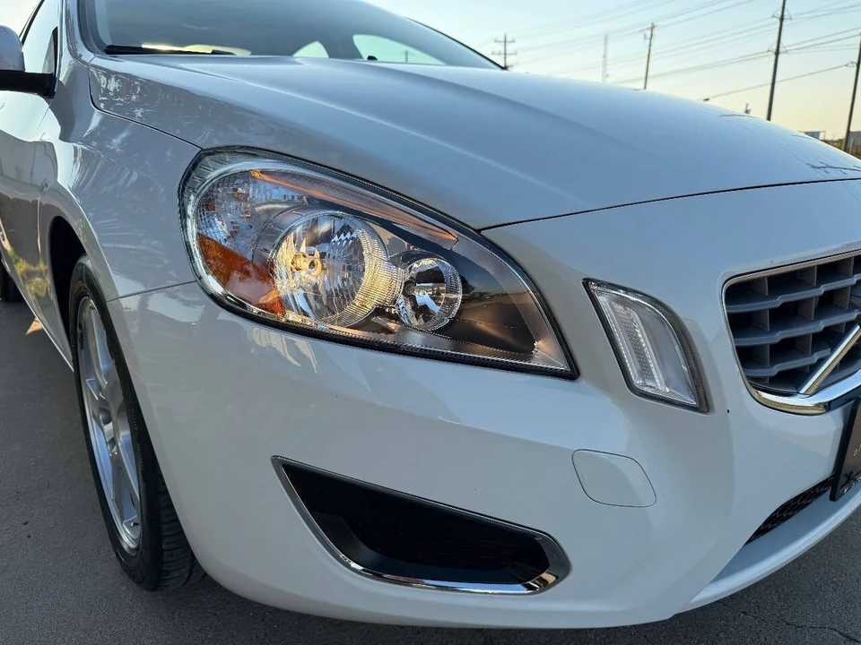 2012 Volvo S60 2nd Gen - Image 7 of 21