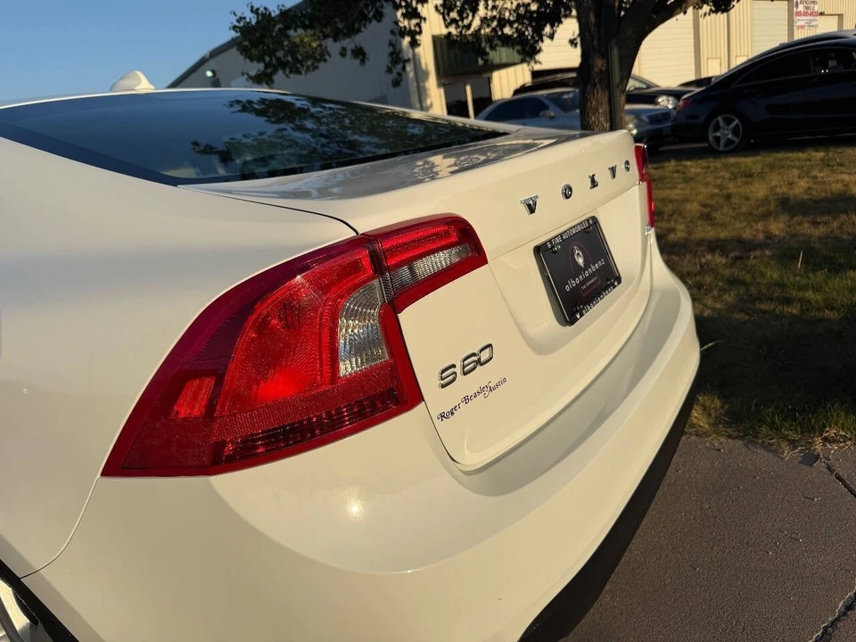 2012 Volvo S60 2nd Gen - Image 13 of 21