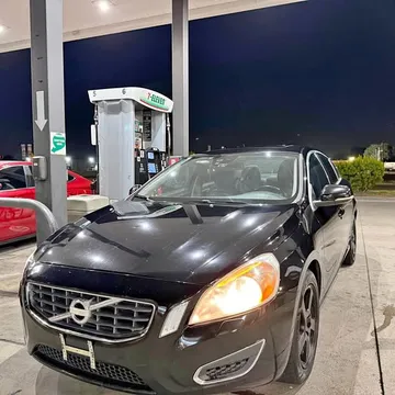 2012 Volvo S60 T5 Inscription Sedan 4D