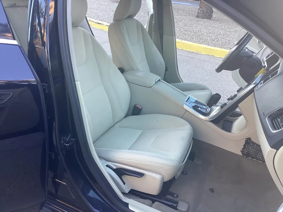 2012 Volvo S60 2nd Gen - Image 11 of 15