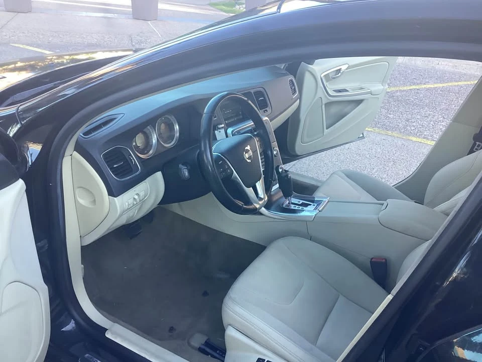 2012 Volvo S60 2nd Gen - Image 10 of 15