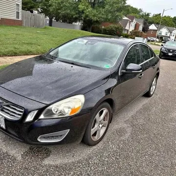 2012 Volvo S60 T5 Premier Sedan 4D