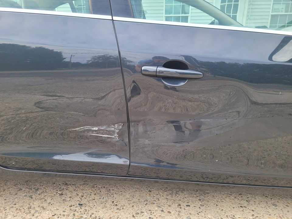 2012 Volvo S60 2nd Gen - Image 8 of 31