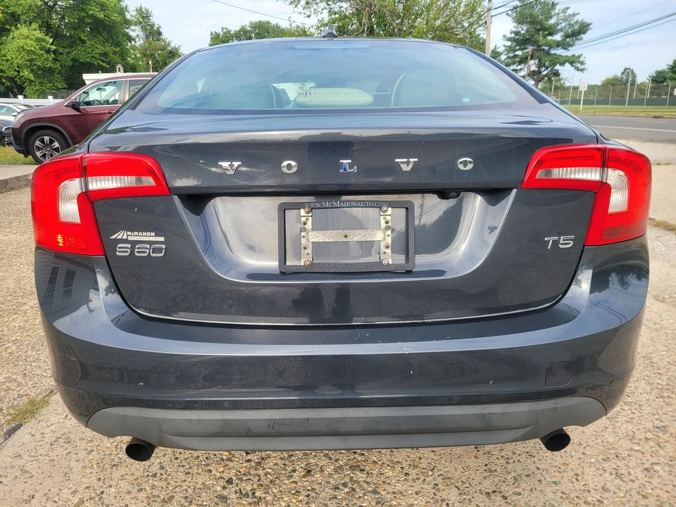 2012 Volvo S60 2nd Gen - Image 19 of 31