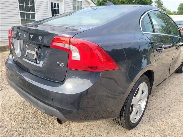 2012 Volvo S60 2nd Gen - Image 16 of 21