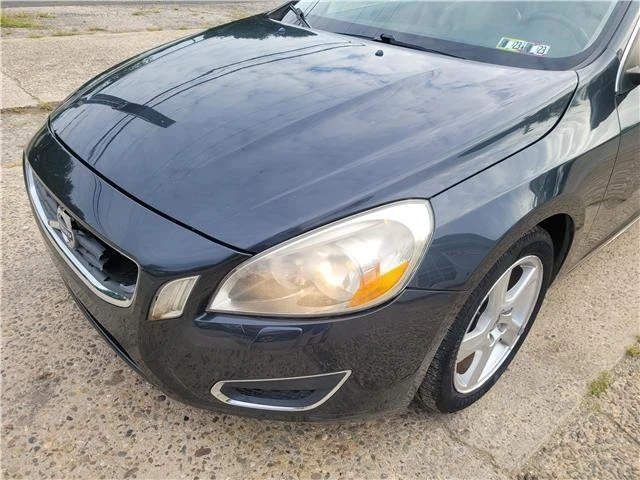 2012 Volvo S60 2nd Gen - Image 8 of 21