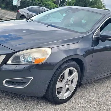 2012 Volvo S60 T5 Sedan 4D