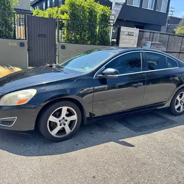 2012 Volvo S60 T5 Sedan 4D