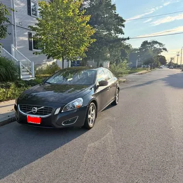 2012 Volvo S60 T5 Sedan 4D