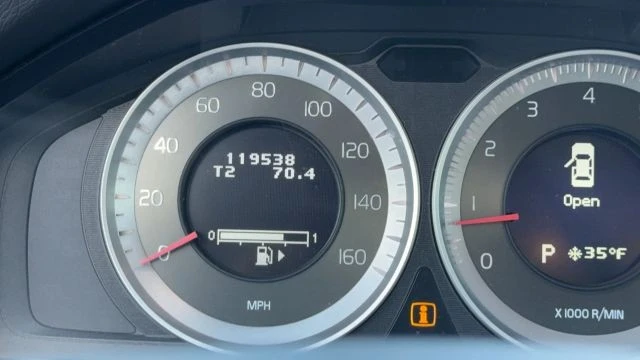 2012 Volvo S60 2nd Gen - Image 11 of 12