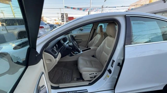 2012 Volvo S60 2nd Gen - Image 12 of 16
