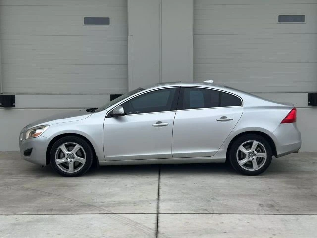 2012 Volvo S60 2nd Gen - Image 2 of 21