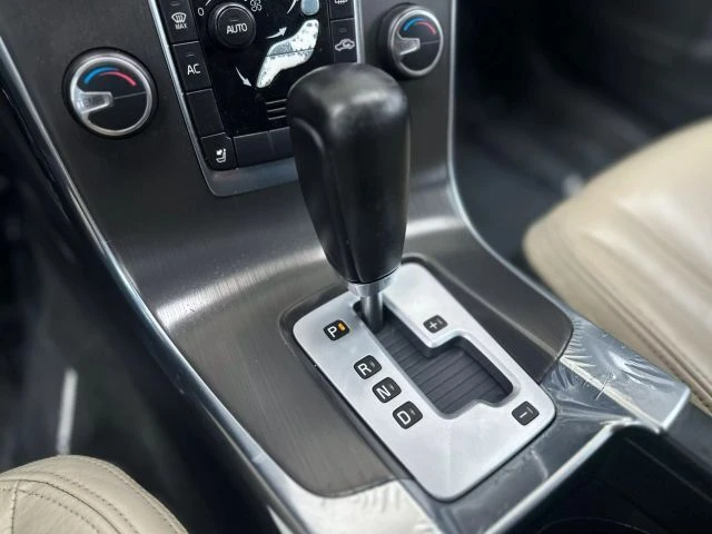 2012 Volvo S60 2nd Gen - Image 18 of 21
