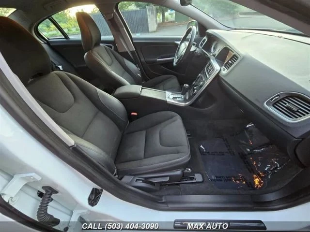 2012 Volvo S60 2nd Gen - Image 19 of 31