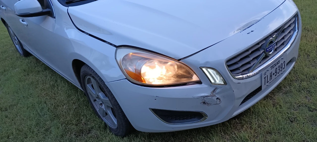 2012 Volvo S60 2nd Gen - Image 3 of 24