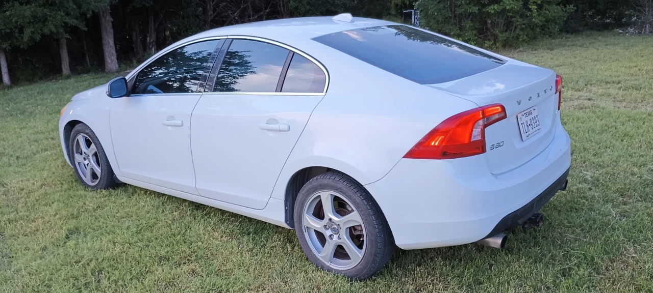 2012 Volvo S60 2nd Gen - Image 8 of 24