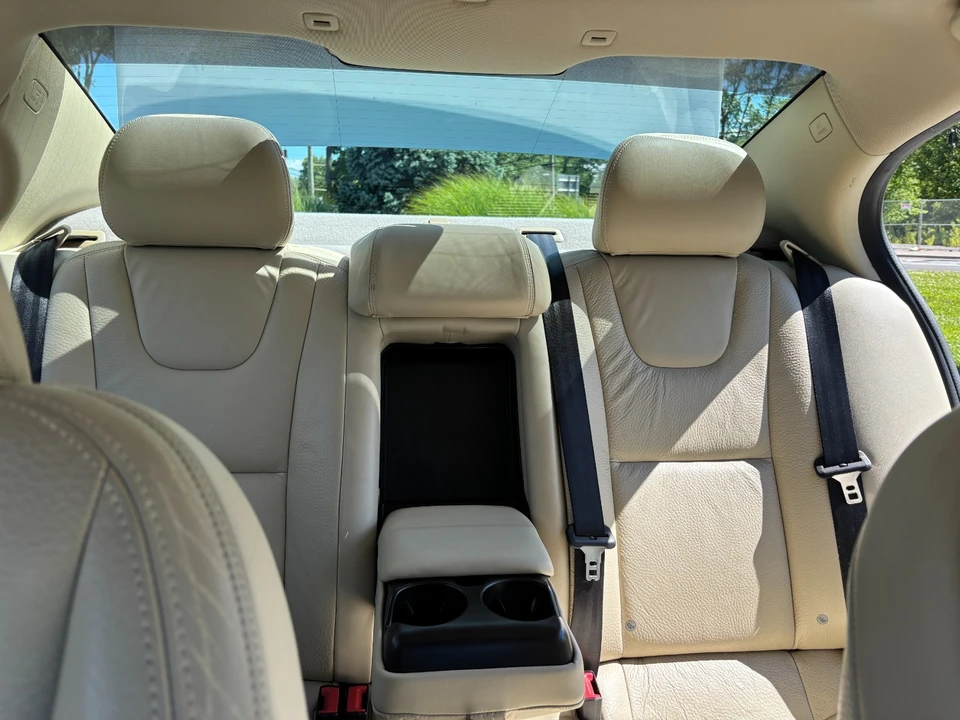 2012 Volvo S60 2nd Gen - Image 14 of 31