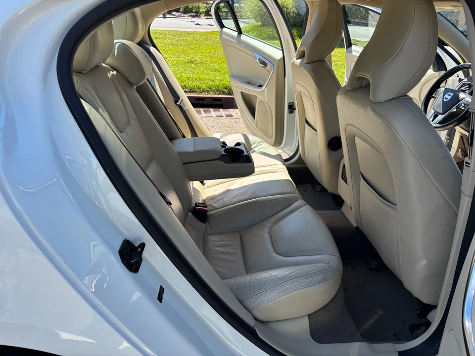2012 Volvo S60 2nd Gen - Image 31 of 31