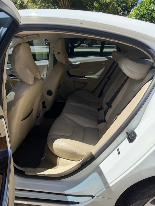 2012 Volvo S60 2nd Gen - Image 6 of 9