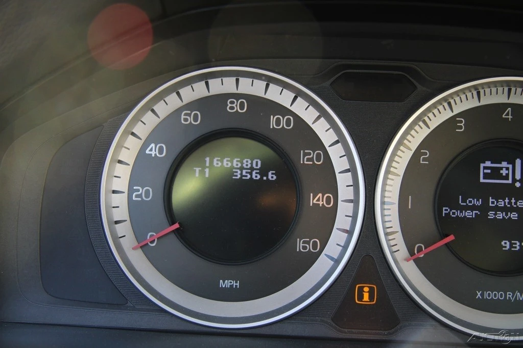 2012 Volvo S60 2nd Gen - Image 15 of 21