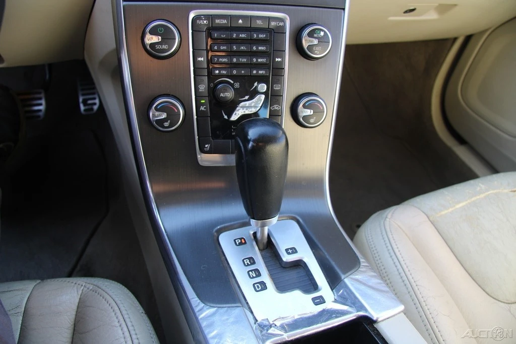 2012 Volvo S60 2nd Gen - Image 17 of 21