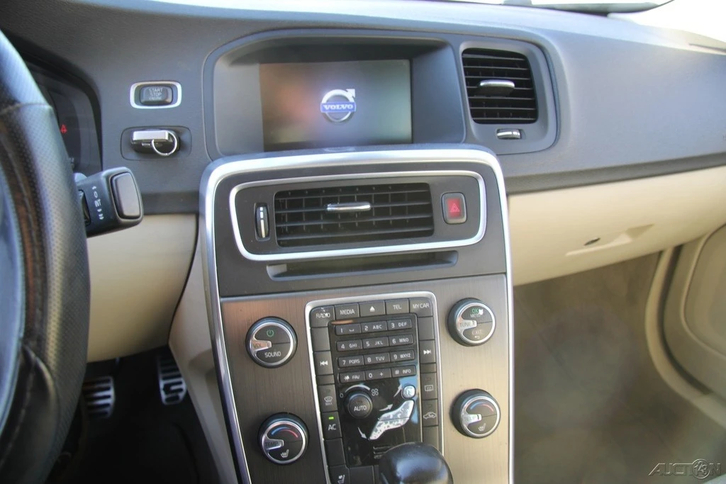 2012 Volvo S60 2nd Gen - Image 16 of 21