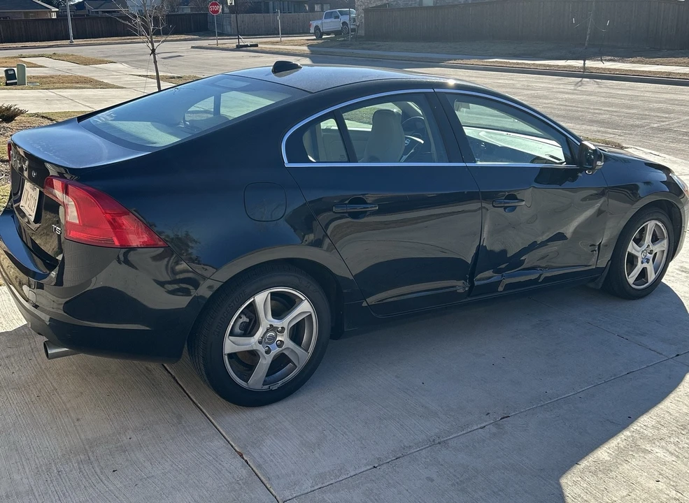 2012 Volvo S60 2nd Gen - Image 5 of 10