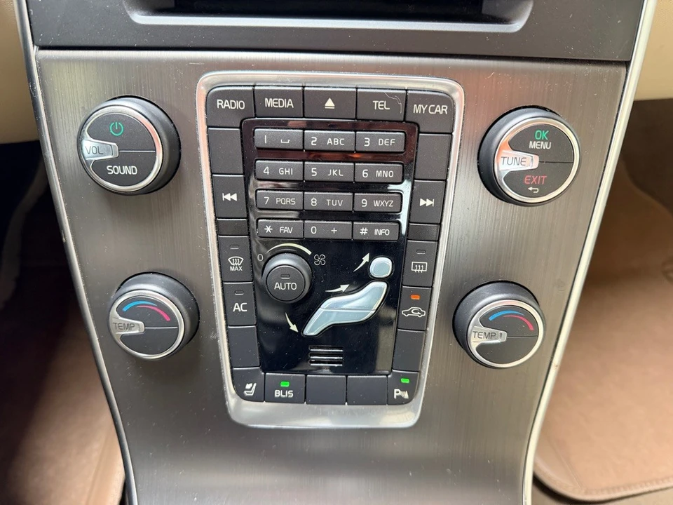 2012 Volvo S60 2nd Gen - Image 19 of 20