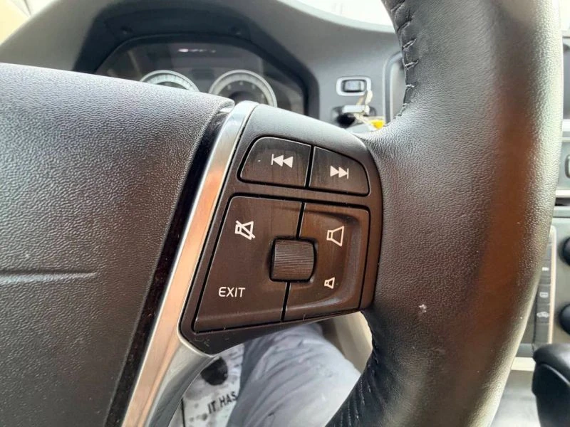 2012 Volvo S60 2nd Gen - Image 10 of 12