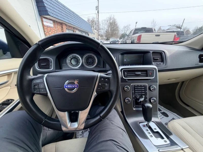 2012 Volvo S60 2nd Gen - Image 4 of 12