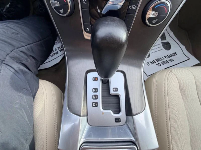 2012 Volvo S60 2nd Gen - Image 6 of 12