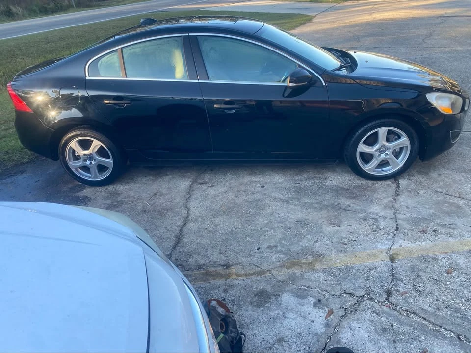 2012 Volvo S60 2nd Gen - Image 2 of 11