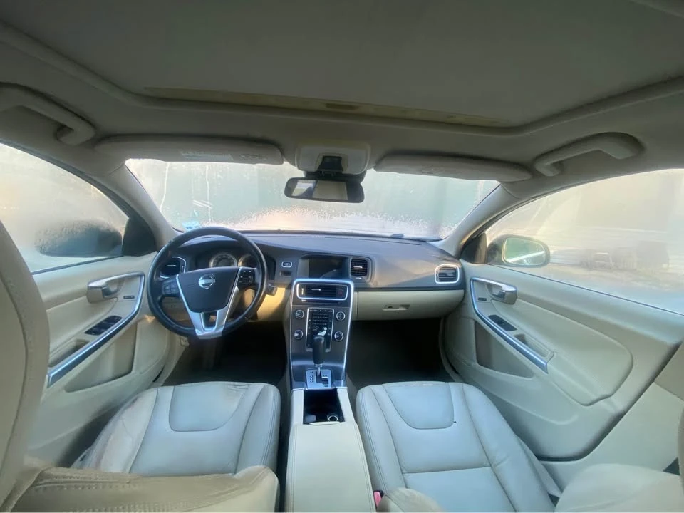 2012 Volvo S60 2nd Gen - Image 10 of 11