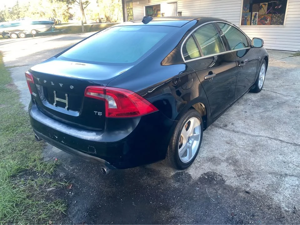 2012 Volvo S60 2nd Gen - Image 8 of 11